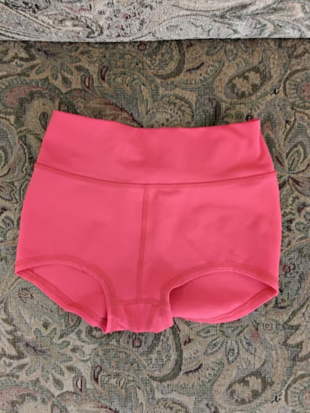 FIVE the Label Aura 2" dance short